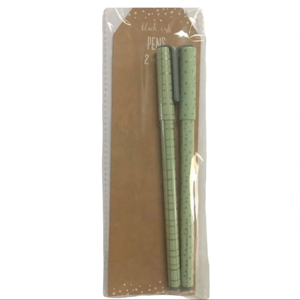 Christmas Dots Stationery Page Flags Scissors Pencil Pens Gold Mint Planner Girl